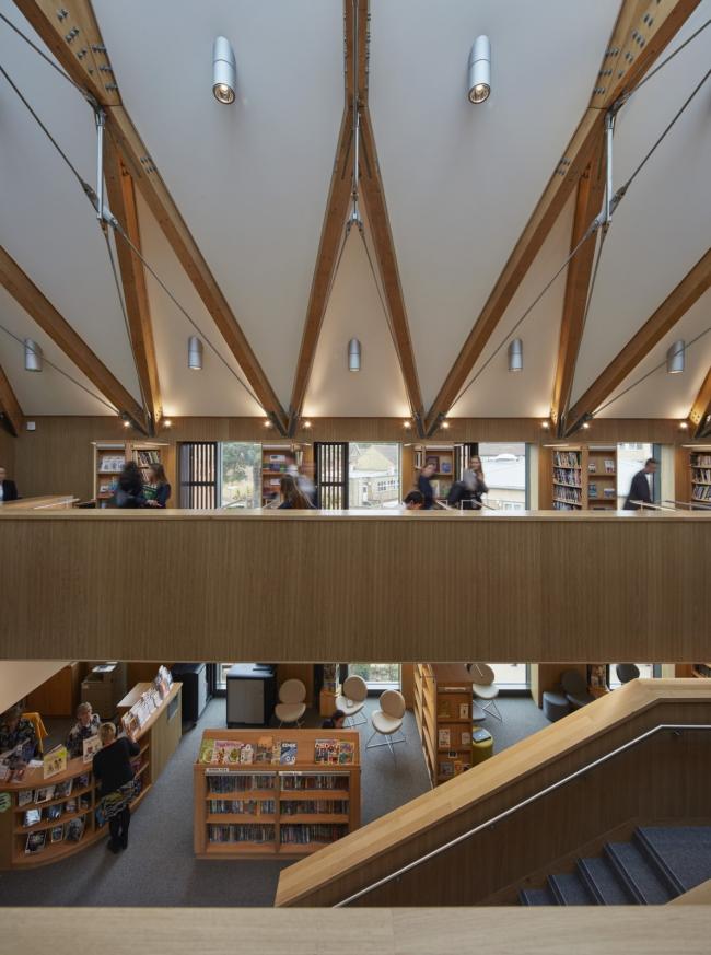 BIM建筑|红砖楼下的进修中间：赖盖特文法黉舍藏书楼