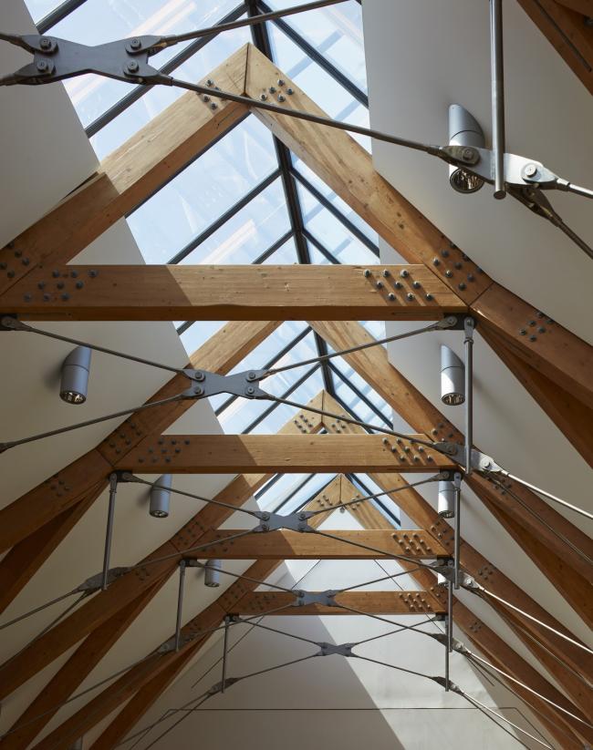 BIM建筑|红砖楼下的进修中间：赖盖特文法黉舍藏书楼