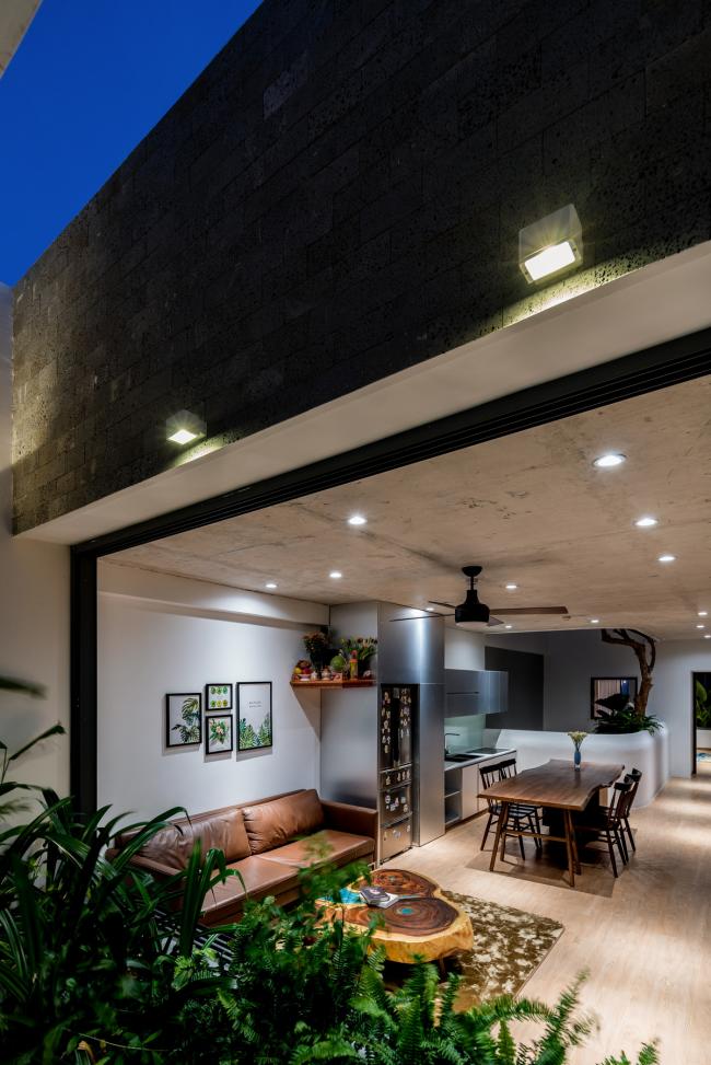 BIM建筑|迎风微笑的垂直花圃室第 / H2