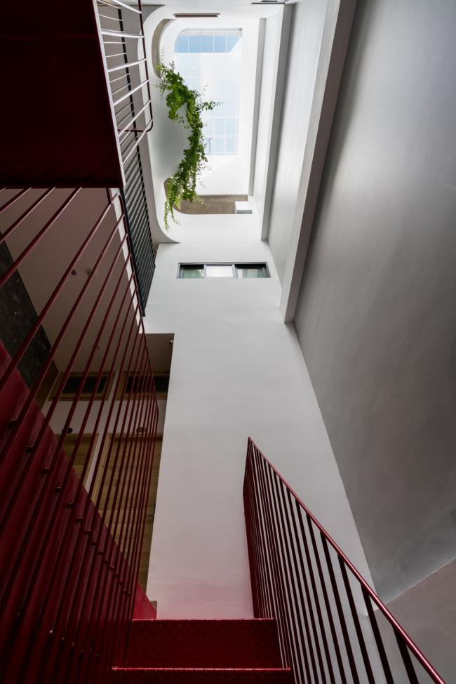 BIM建筑|迎风微笑的垂直花圃室第 / H2