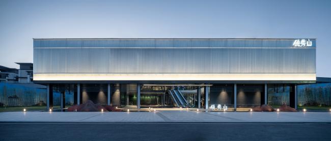 BIM建筑|在静谧诗意的空间，体验回隐的生涯艺术：领秀山艺术馆 / 霍普股份HYP-ARCH