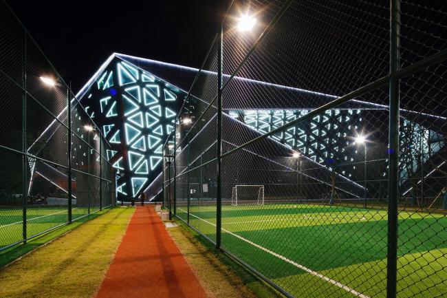 BIM建筑|动感的能量盒子：扬州南部新城体育园 / 柏涛设计