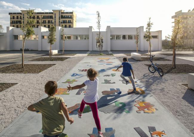 BIM建筑|纯白朴实的平行乐土：意年夜利Terra Madre幼儿园