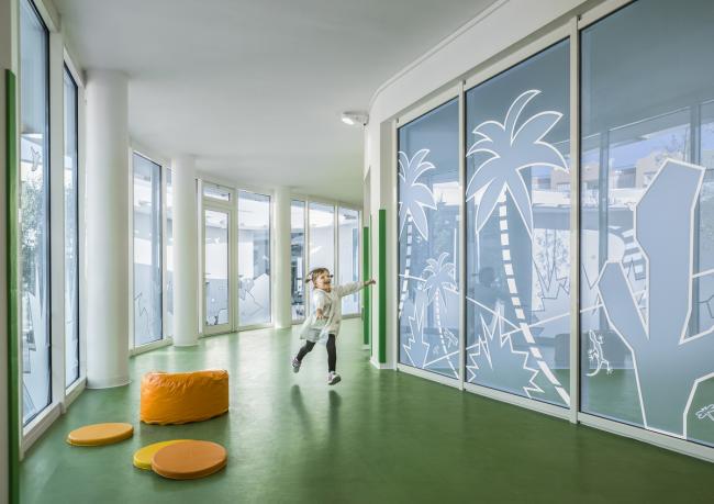 BIM建筑|纯白朴实的平行乐土：意年夜利Terra Madre幼儿园