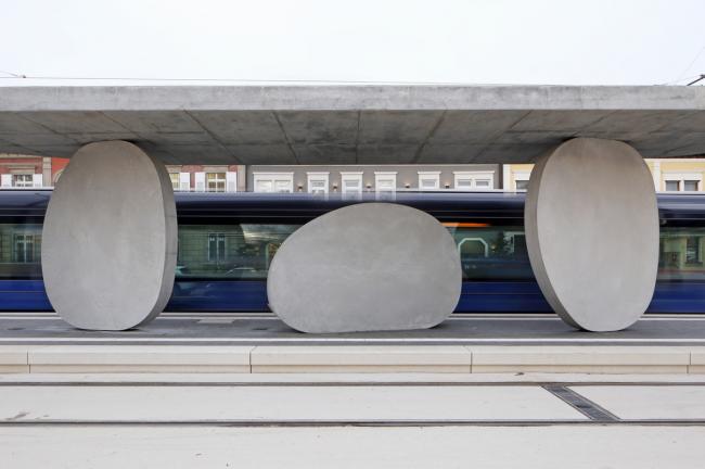 BIM建筑|具有雕塑感的圆盘车站：德国小镇电车站