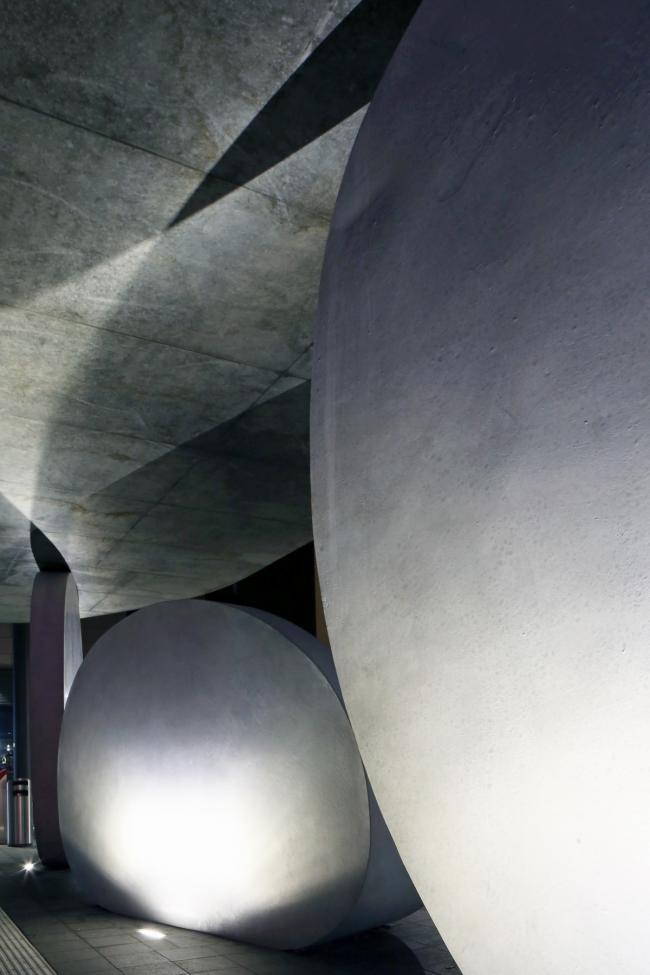 BIM建筑|具有雕塑感的圆盘车站：德国小镇电车站