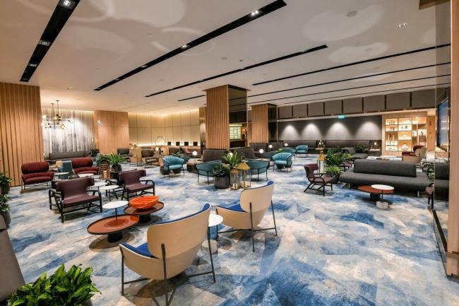 BIM建筑|萨夫迪“新加坡樟宜机场”建成，世界最高的室内瀑布正式对外开放