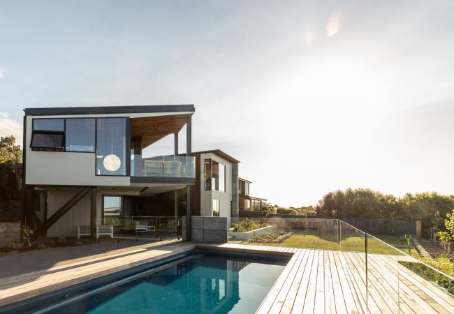 BIM建筑|湾区视野，重重迭起的新西兰私人室第 / Max Capocaccia建筑师事务所