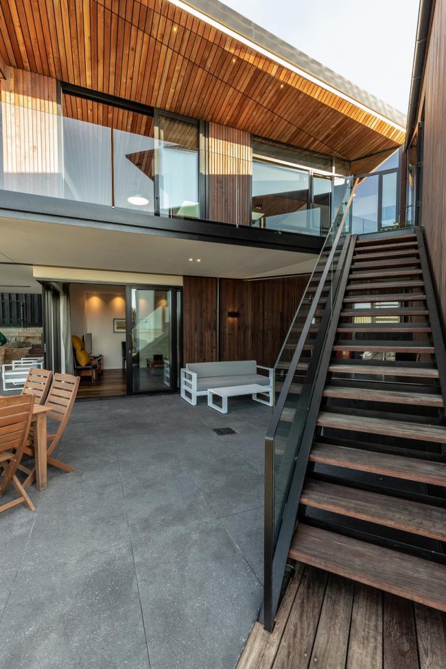 BIM建筑|湾区视野，重重迭起的新西兰私人室第 / Max Capocaccia建筑师事务所