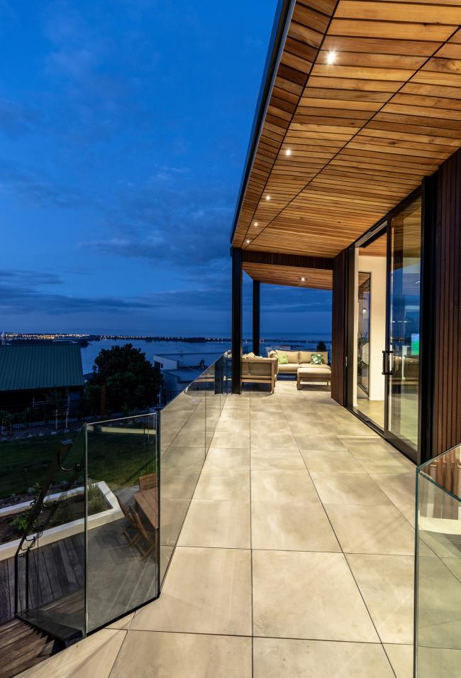 BIM建筑|湾区视野，重重迭起的新西兰私人室第 / Max Capocaccia建筑师事务所