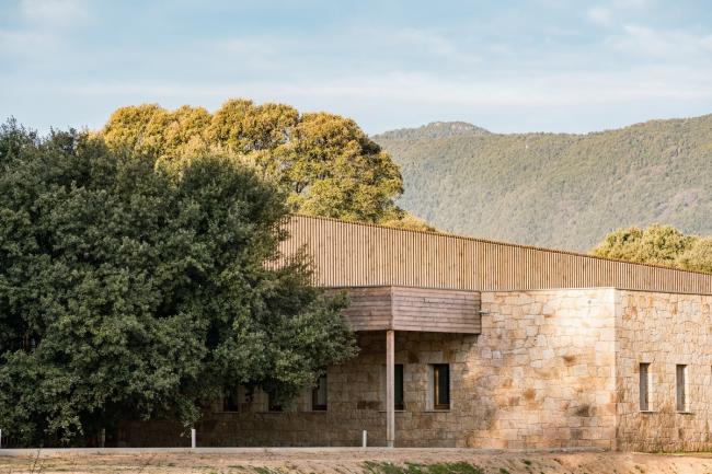 BIM建筑|橡树下远想：山的何处是什么？——法国村落黉舍