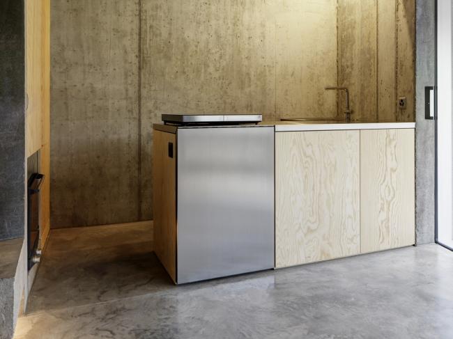 BIM建筑|粗犷的高等感，苏黎世经济实用公寓楼 / Gus Wüstemann