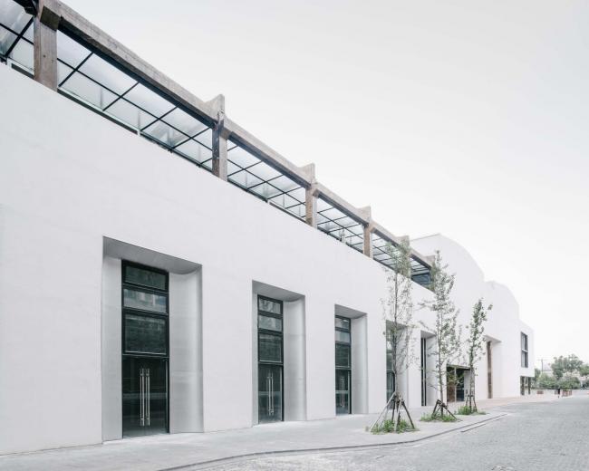 BIM建筑|素胚瓷片，曲线勾画，上海申窑艺术中间（一期）/ 刘宇扬建筑事务所