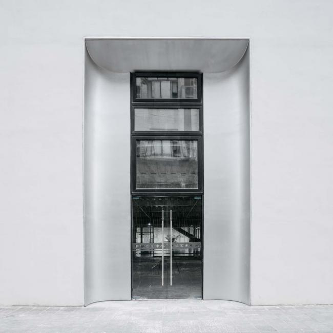 BIM建筑|素胚瓷片，曲线勾画，上海申窑艺术中间（一期）/ 刘宇扬建筑事务所