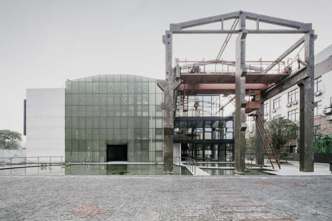 BIM建筑|素胚瓷片，曲线勾画，上海申窑艺术中间（一期）/ 刘宇扬建筑事务所