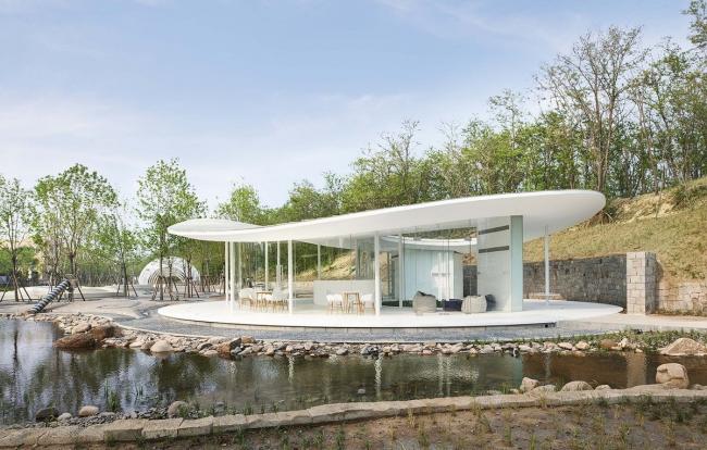 BIM建筑|沙岸上的白色凉帽：阿那亚咖啡厅 / odd