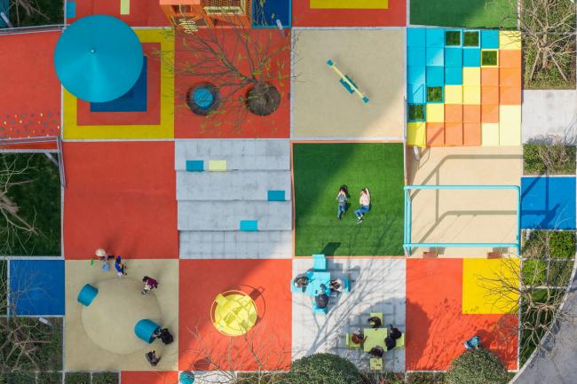 BIM建筑|多彩的像素乐土 / 100architects