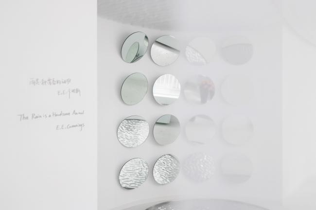 BIM建筑|躲在空间里的十二行诗：BY JOVE 花店 / Mur Mur Lab