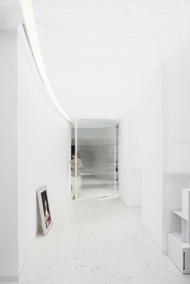 BIM建筑|躲在空间里的十二行诗：BY JOVE 花店 / Mur Mur Lab