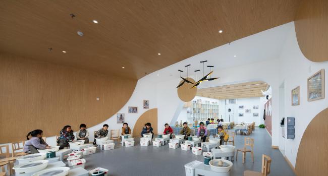 BIM建筑|一个可触摸的乌托邦，一个可实现的幻想国——棒棒糖幻想园 / 西安迪卡幼儿园设计中间