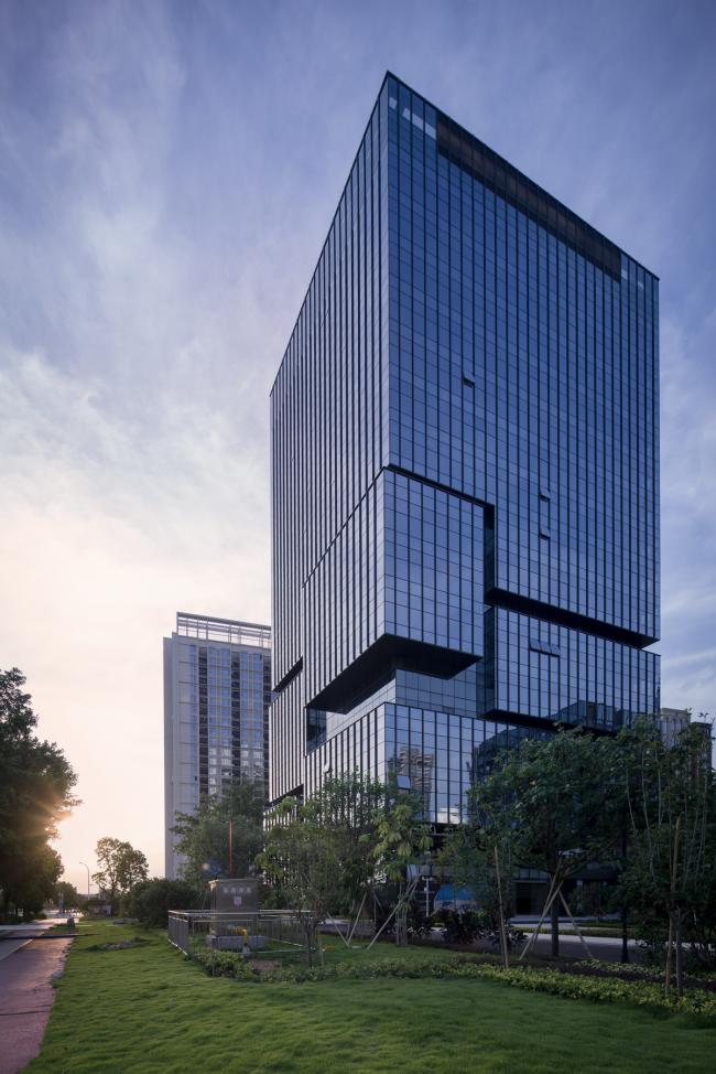 BIM建筑|城市里的院落——广州南沙金茂湾综合体 / 柏涛设计