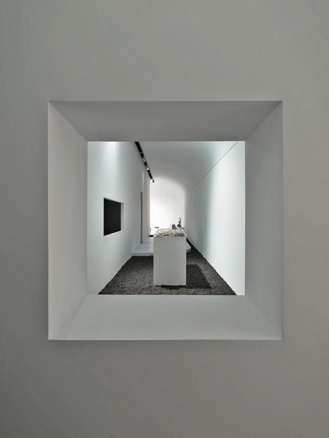 BIM建筑|超于俗世，感触感染安静——姑苏蒋家班佛像展览空间 / 间筑设计