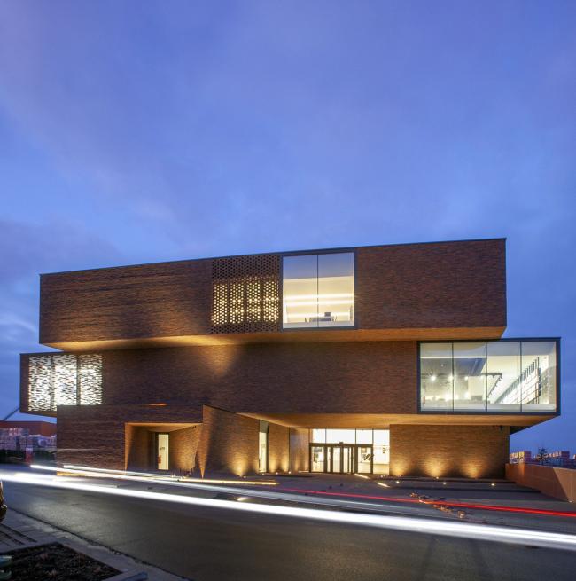 BIM建筑|交织堆叠，布满气力与艺术美感：内利森砖艺术展现馆