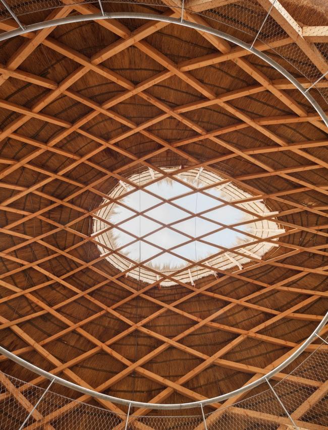 BIM建筑|栖息于水畔的水鸟蛋：Tij 不雅鸟屋 / RO&AD Architecten