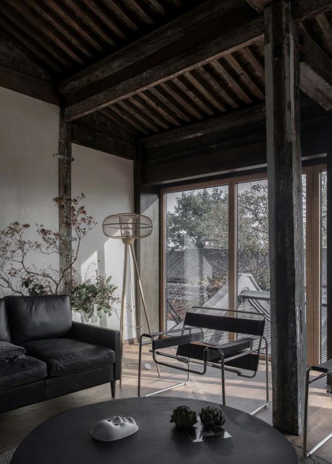 BIM建筑|老北京胡同里的机密酒馆：四合院改革 / 雅思睿设计研讨室