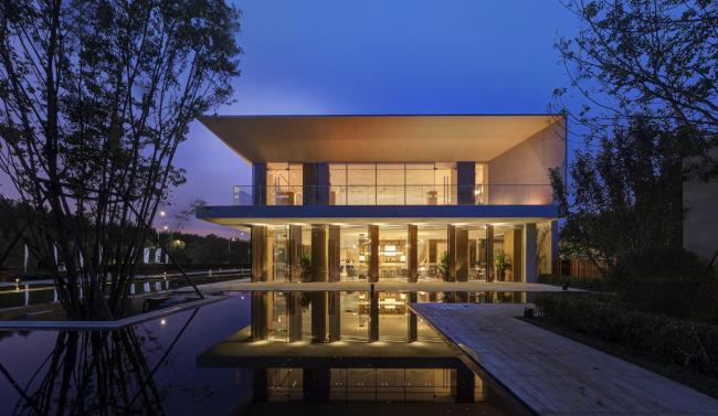 BIM建筑|沈阳浑南万达生涯艺术中间——一场关于简约与适意的思虑 / 基准方中建筑设计