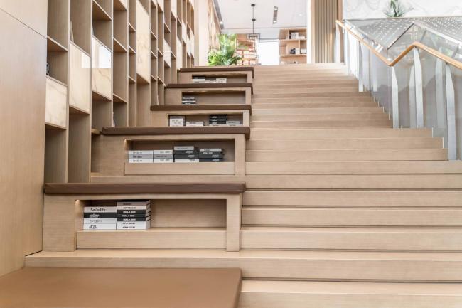 BIM建筑|沈阳浑南万达生涯艺术中间——一场关于简约与适意的思虑 / 基准方中建筑设计