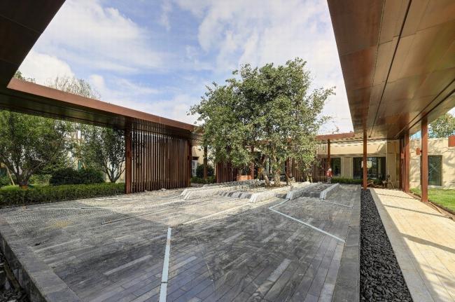 BIM建筑|沈阳浑南万达生涯艺术中间——一场关于简约与适意的思虑 / 基准方中建筑设计