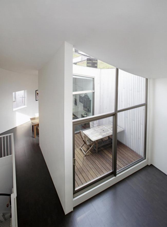 BIM建筑|如同随风舞动的旗号：荷兰Hidden Delights公寓 / NL Architects