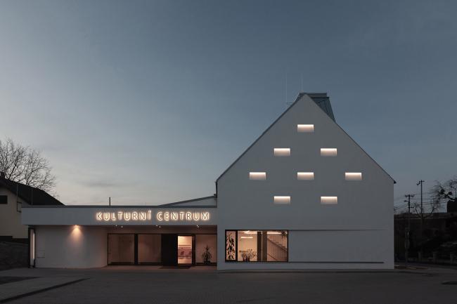 BIM建筑|Píšť 小镇信息与文化中间，捷克 / Knesl Kyncl Architects