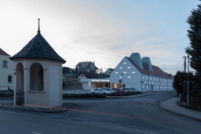 BIM建筑|Píšť 小镇信息与文化中间，捷克 / Knesl Kyncl Architects