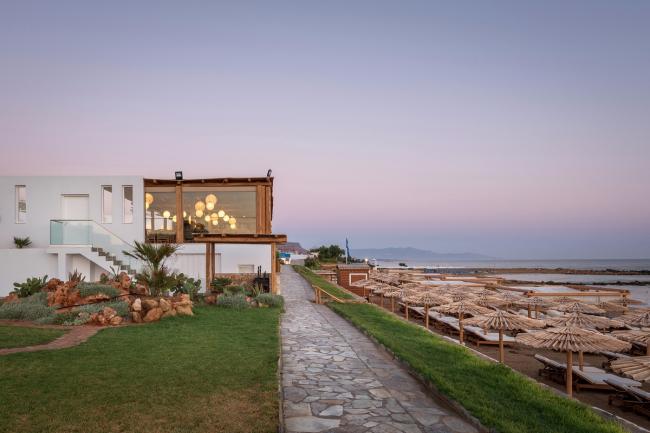 BIM建筑|克里特岛海滩度假村 / Elastic Architects