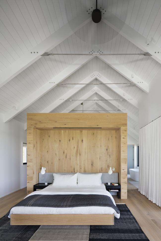 BIM建筑|东湖之家，定格湖景的纯白之家 / Robert Young Architects