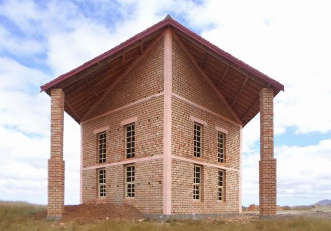 BIM建筑|山坡上的黉舍——FC Advan教导中间