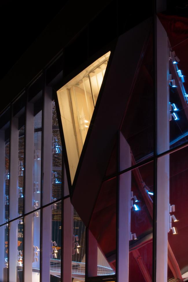 BIM建筑|竹苞松茂，仿佛一个魔幻水晶——广州路壹号院 / aoe|事建组