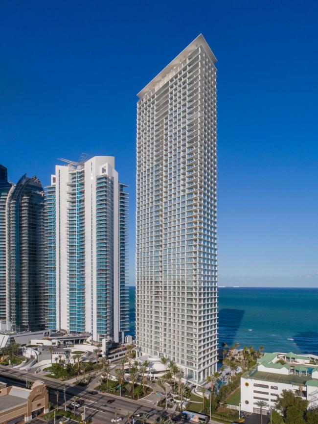 BIM建筑|舞蹈的方格子：迈阿密阳光海滩纯白室第塔 Jade Signature / 赫尔佐格&德梅隆