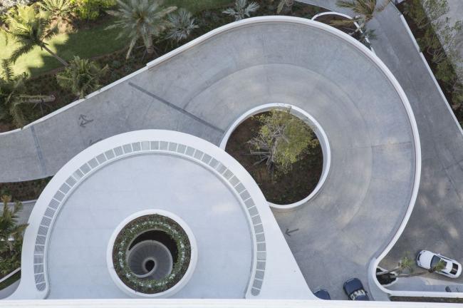 BIM建筑|舞蹈的方格子：迈阿密阳光海滩纯白室第塔 Jade Signature / 赫尔佐格&德梅隆