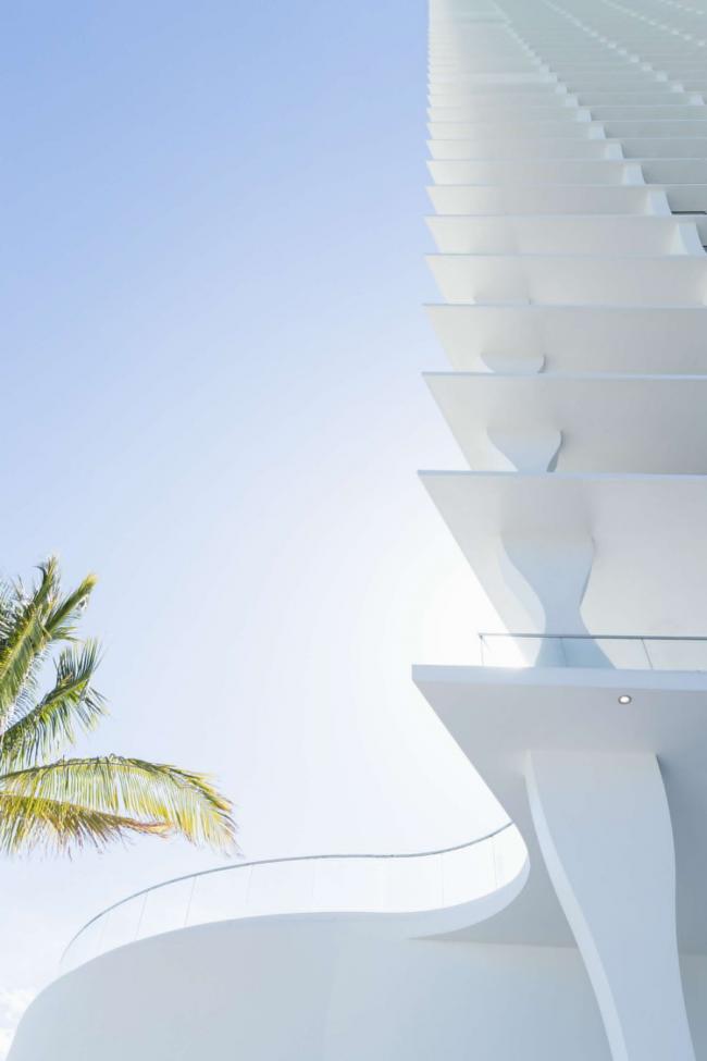 BIM建筑|舞蹈的方格子：迈阿密阳光海滩纯白室第塔 Jade Signature / 赫尔佐格&德梅隆