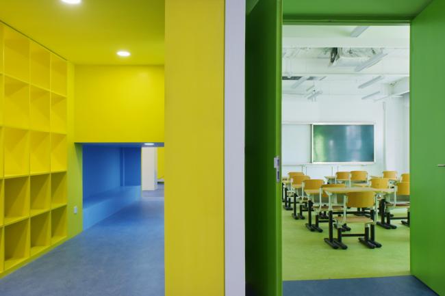 BIM建筑|送给孩子一座“岛屿”—— 一土黉舍北京校区 / Crossboundaries