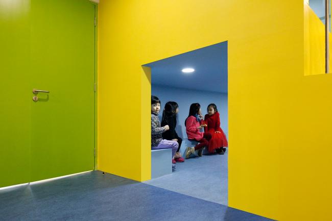 BIM建筑|送给孩子一座“岛屿”—— 一土黉舍北京校区 / Crossboundaries