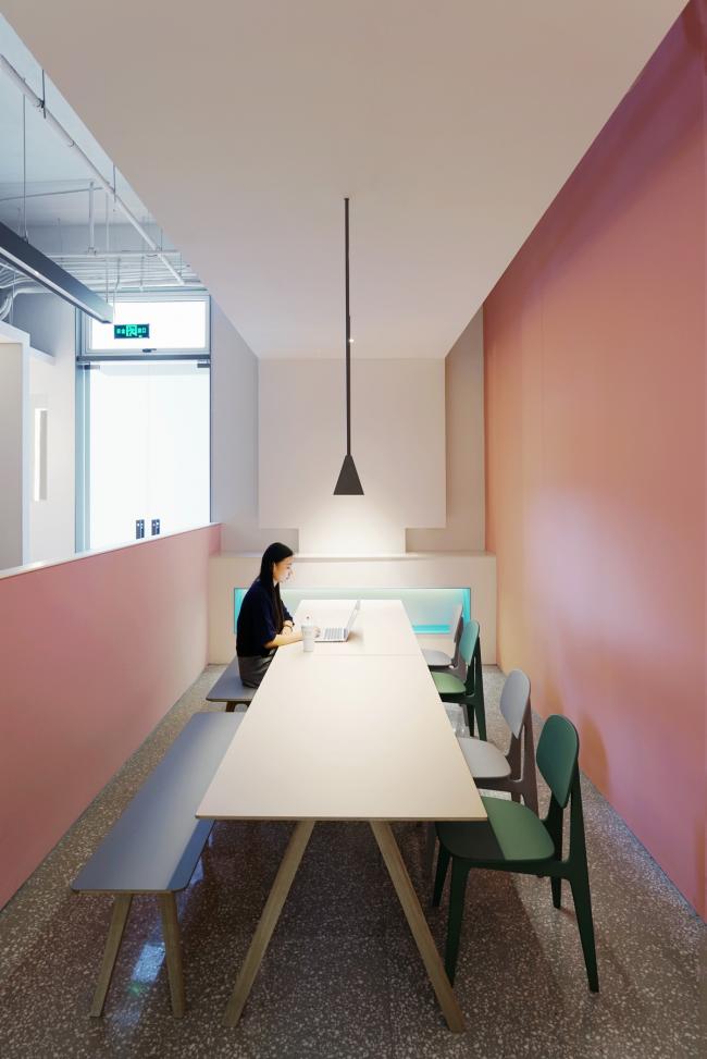 BIM建筑|碰见，在方圆角之间：地山空间 / 朴居空间设计研讨室（PUJU）