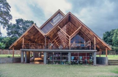 BIM建筑|轻巧明快，如擦过草地的轻燕：山森日式餐厅/ TERRAIN architects-BIM建筑网