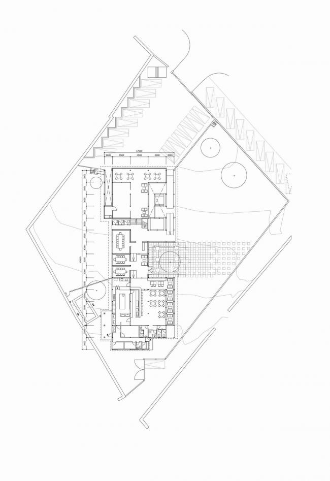 BIM建筑|轻巧明快，如擦过草地的轻燕：山森日式餐厅/ TERRAIN architects