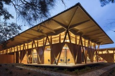 BIM建筑|通透坦荡，翘首以盼，引领立异：麦考瑞年夜学创业孵化中间 / Architectus-BIM建筑网