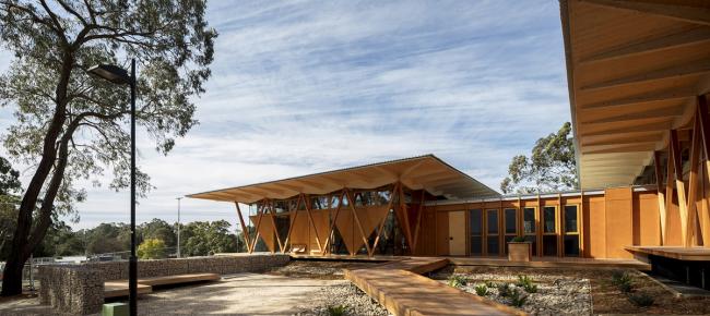 BIM建筑|通透坦荡，翘首以盼，引领立异：麦考瑞年夜学创业孵化中间 / Architectus