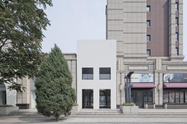 BIM建筑|拱与镜：虚实相映的无尽空间 / 槃达建筑